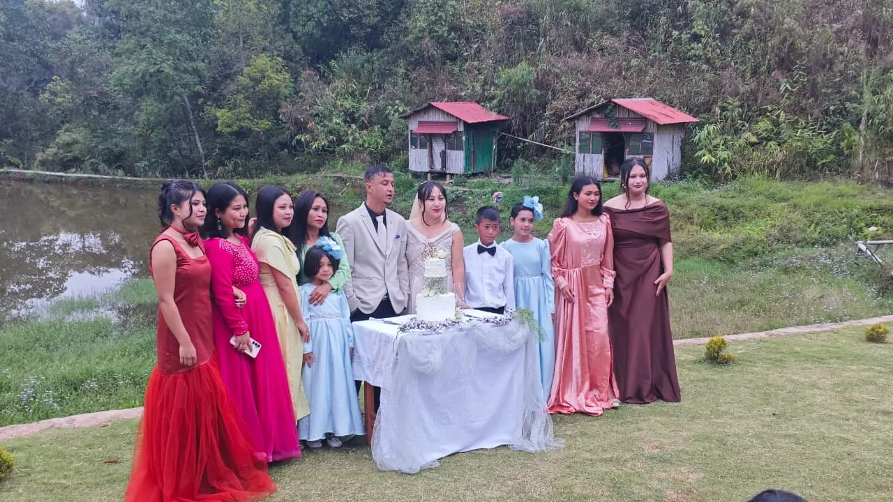 Family celebration beside the pond at Nalari Resort Sumer